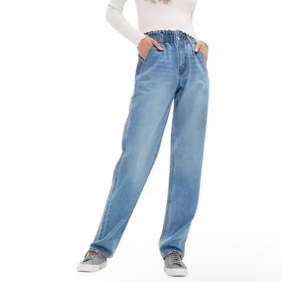 American Eagle Outfitters Denim - American Eagle Outfitters “Baggy Mom Jean” - Size 8